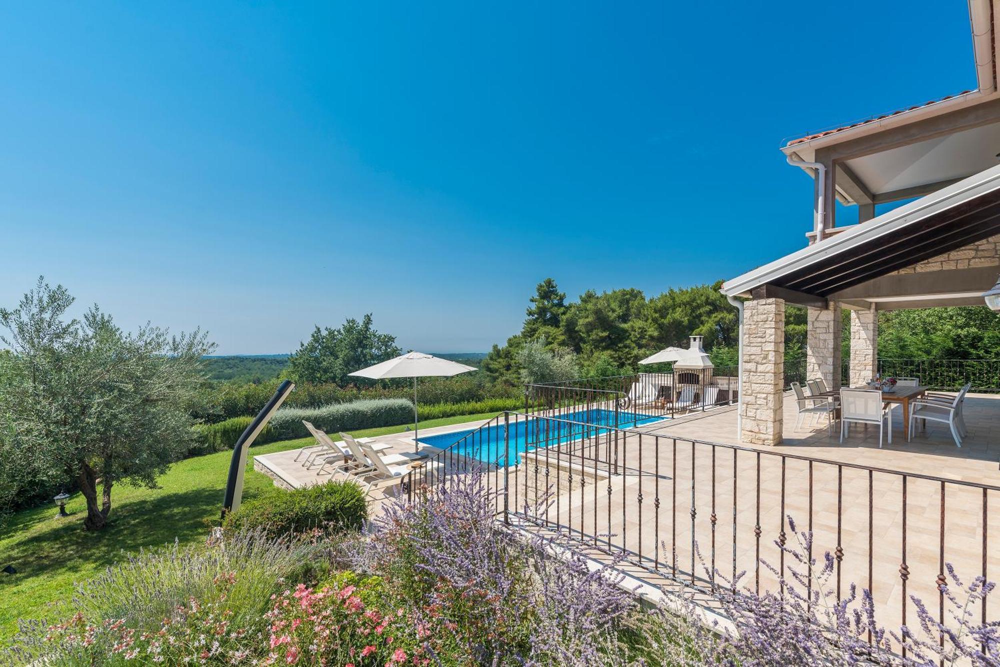 Villa Sterpazzi - Near Porec With Sea View, Private Jacuzzi, Sauna And Pool Вишнян Экстерьер фото